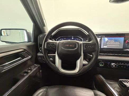 Used 2023 GMC Sierra 1500 SLT AWD/4WD image 23