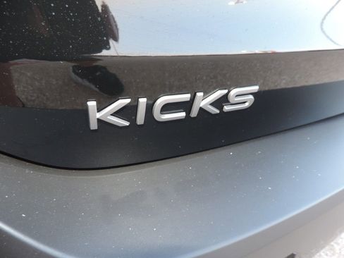 New 2026 Nissan Kicks SR w/ Illumination Package image 13