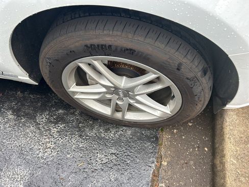 Used 2015 Audi Q5 2.0T Premium Plus image 2