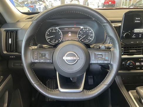 Certified 2023 Nissan Pathfinder SL w/ Black Appearance Package image 14