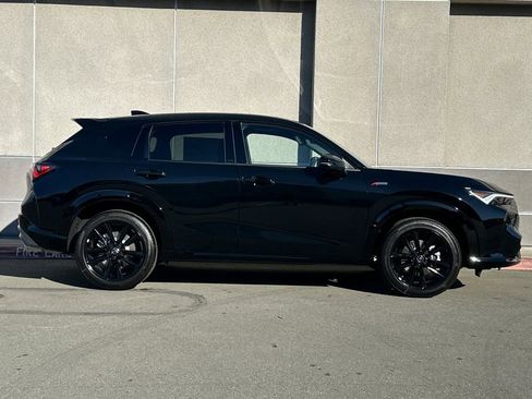 New 2026 Acura ADX A-Spec image 3