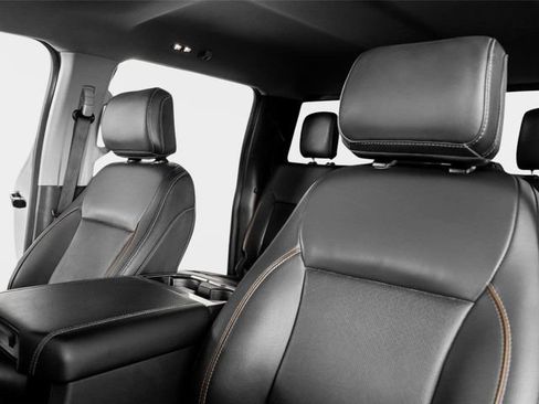 Used 2024 Ford F250 Lariat w/ Lariat Ultimate Package AWD/4WD image 4