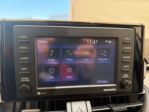 Used 2022 Toyota RAV4 XLE w/ Convenience Package AWD/4WD image 23