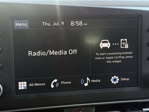 Used 2025 Hyundai Elantra SE FWD image 17