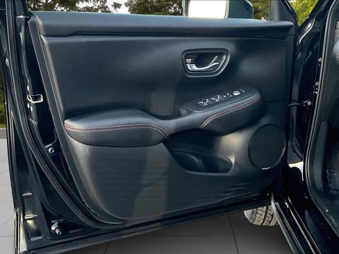 Used 2023 Honda HR-V Sport image 22