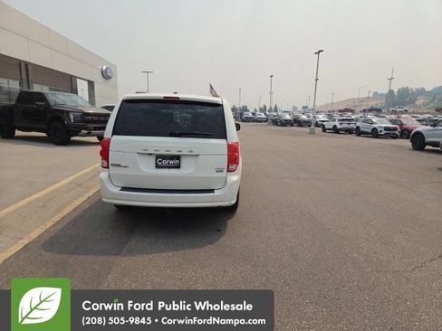 Used 2012 Dodge Grand Caravan Crew w/ Crew Value Pkg FWD image 8