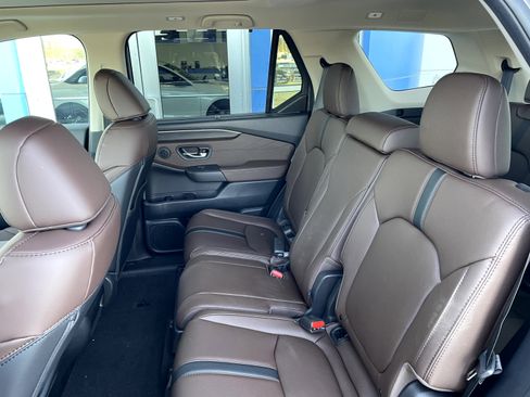 New 2026 Honda Pilot Touring S image 7