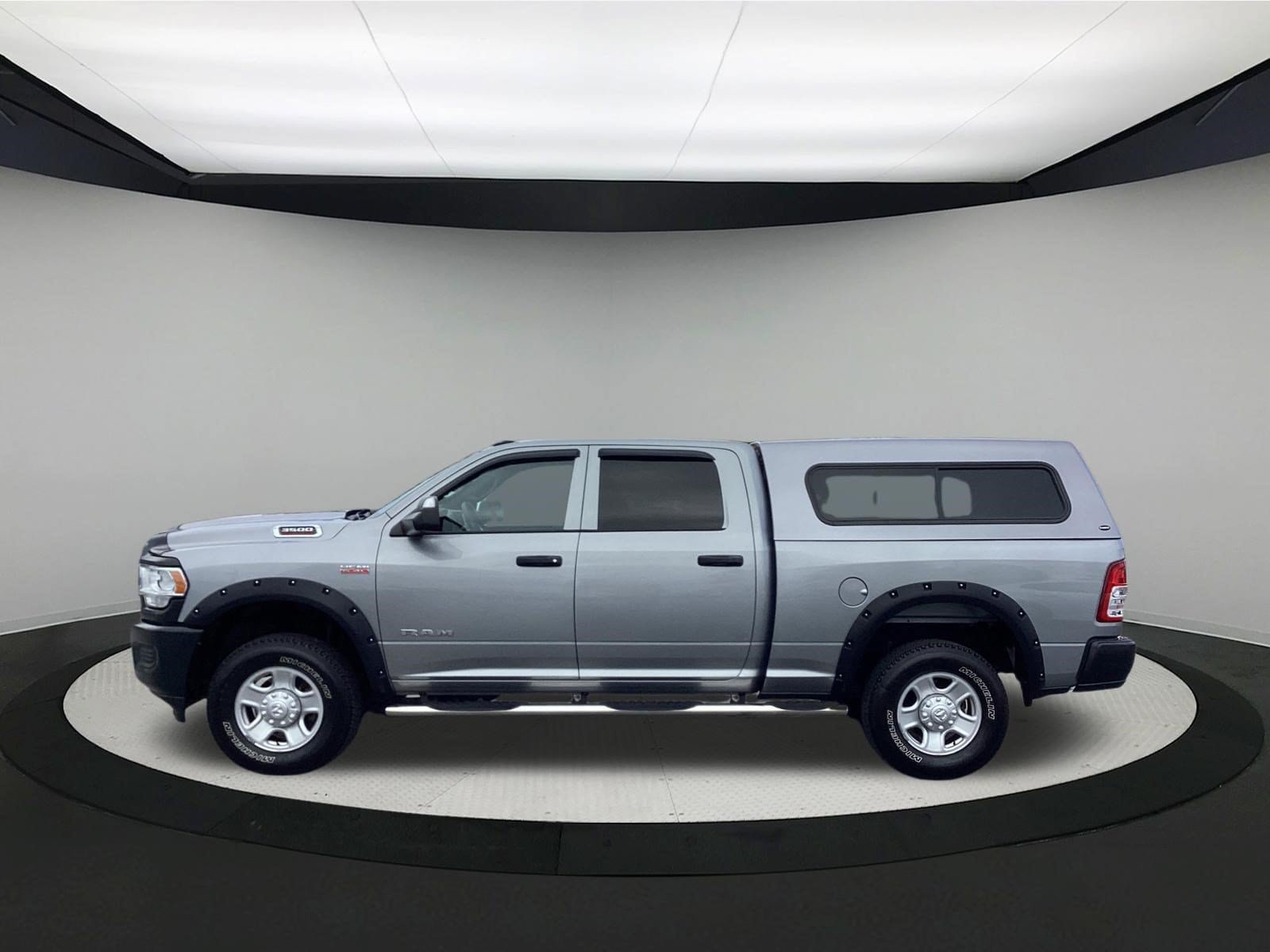 Used 2022 RAM 3500 Tradesman AWD/4WD image 5