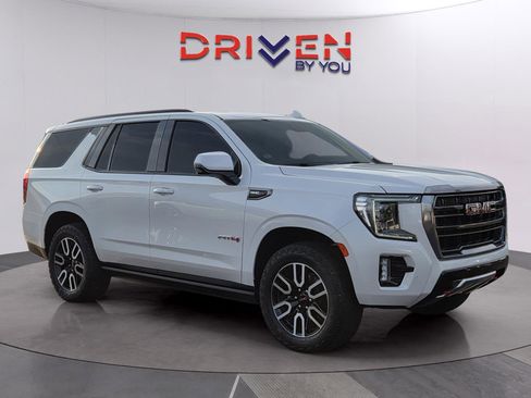 Used 2024 GMC Yukon AT4 w/ AT4 Premium Plus Package AWD/4WD image 7