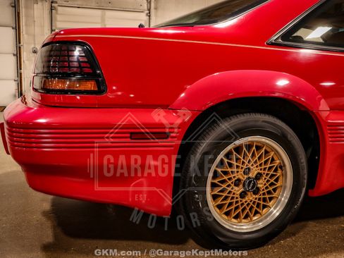 Used 1990 Pontiac Grand Prix SE FWD image 50