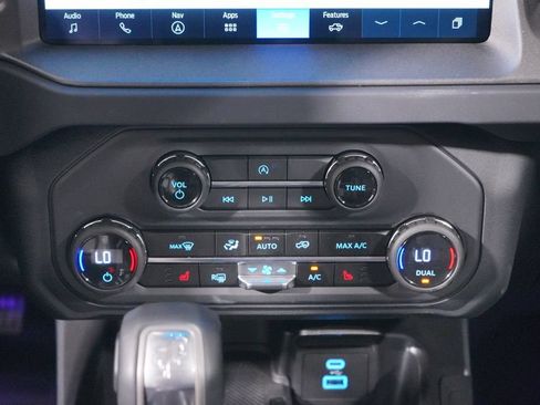 Used 2025 Ford Bronco Big Bend AWD/4WD image 17