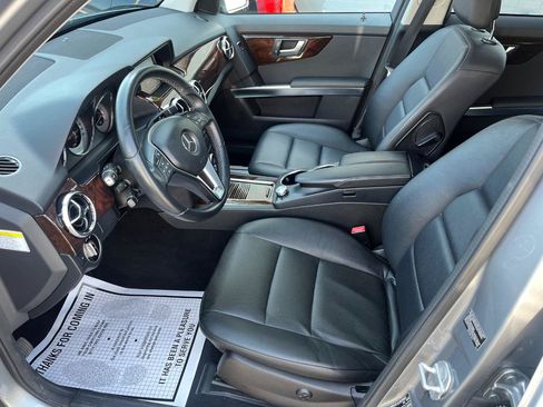 Used 2013 Mercedes-Benz GLK 350 4MATIC image 10