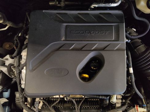 Used 2020 Ford Escape SEL FWD image 30