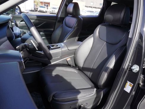 Used 2023 Hyundai Santa Fe Limited image 14