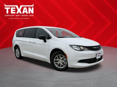New 2026 Chrysler Voyager LX