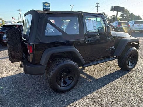 Used 2012 Jeep Wrangler Sport AWD/4WD image 5