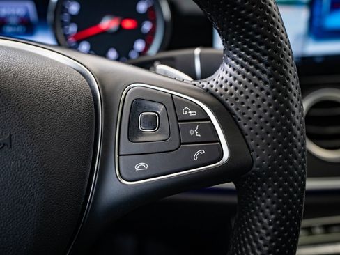 Used 2018 Mercedes-Benz E 400 4MATIC Sedan image 26