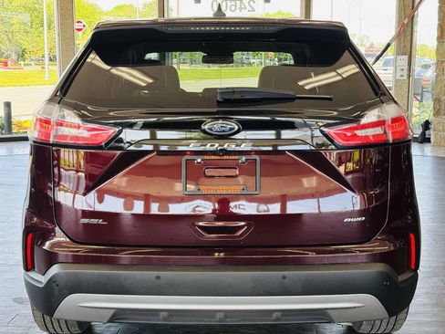 Used 2022 Ford Edge SEL w/ Convenience Package AWD/4WD image 10