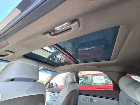 New 2026 Genesis GV70 2.5T Advanced image 18