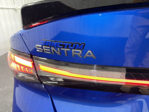 Used 2026 Nissan Sentra SR w/ Floor Mat Package image 35