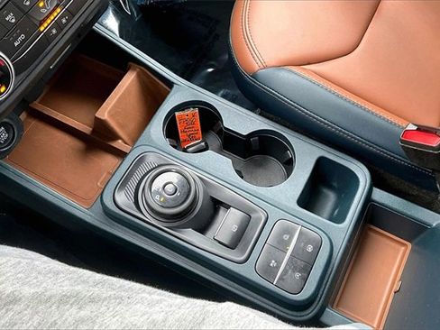 Used 2022 Ford Maverick Lariat w/ Equipment Group 500A Standard image 10