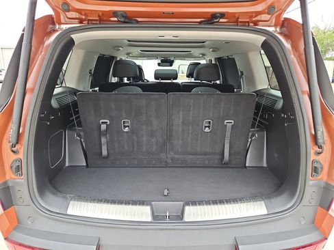 Used 2025 Hyundai Santa Fe Limited AWD/4WD image 37