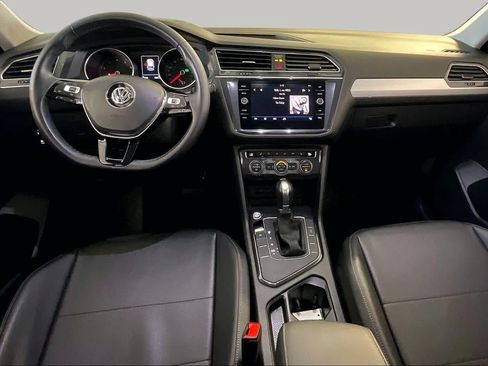 Used 2019 Volkswagen Tiguan SE FWD image 13