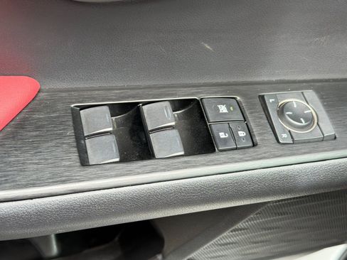 Used 2019 Lexus UX 200 F Sport w/ F Sport Premium Package FWD image 11