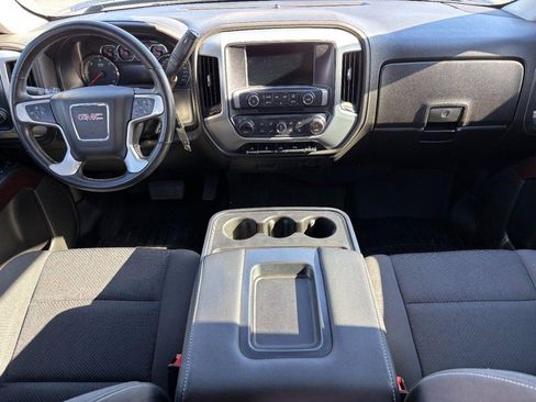 Used 2017 GMC Sierra 1500 SLE w/ SLE Value Package image 11