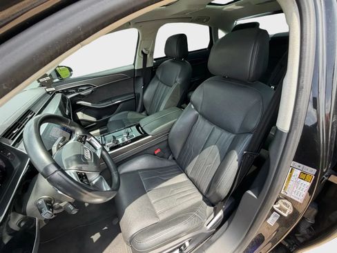Used 2020 Audi A8 L 4.0T w/ Executive Package AWD/4WD image 14