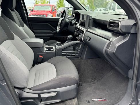 Used 2025 Toyota 4Runner TRD Off-Road AWD/4WD image 12