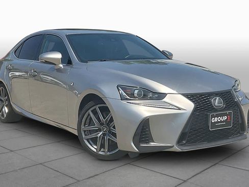 Used 2017 Lexus IS 200t F Sport w/ F Sport Package RWD image 3