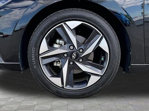 Used 2023 Hyundai Elantra SEL w/ Convenience Package image 21