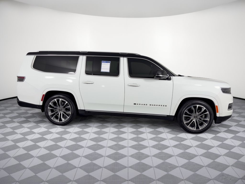 Used 2024 Jeep Grand Wagoneer L Series III AWD/4WD image 8