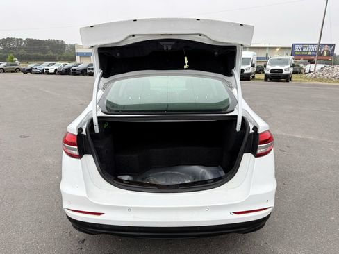 Used 2019 Ford Fusion SE FWD image 36