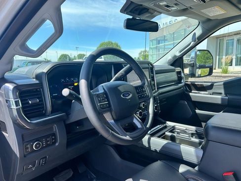 New 2026 Ford F250 Lariat w/ Lariat Ultimate Package AWD/4WD image 9
