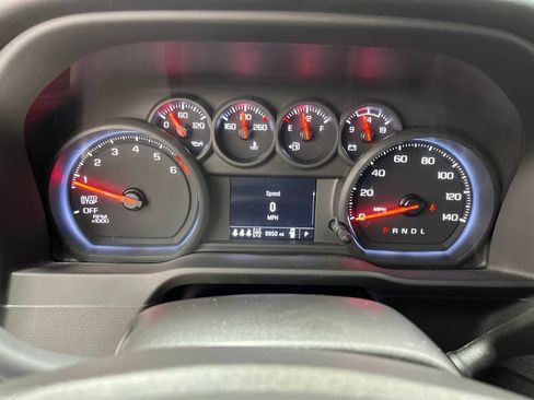 Used 2025 Chevrolet Silverado 1500 Custom w/ Turbomax Blackout Package AWD/4WD image 11