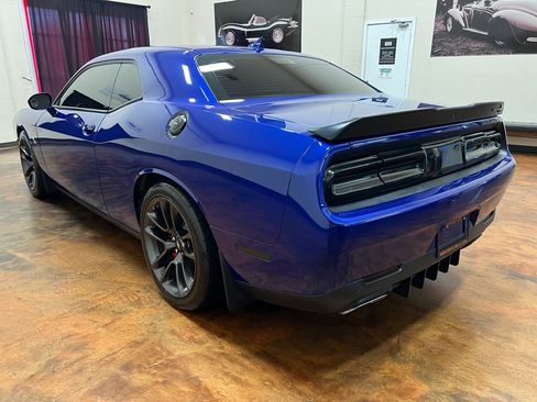 Used 2021 Dodge Challenger R/T Scat Pack RWD image 7