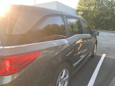 Used 2020 Honda Odyssey EX image 6