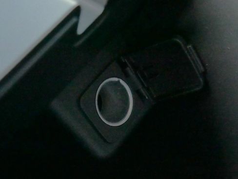 Used 2023 Ford Explorer XLT w/ Equipment Group 202A image 40