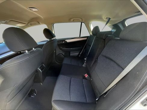 Used 2017 Subaru Outback 2.5i Premium AWD/4WD image 21