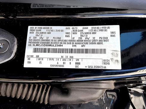 Used 2021 Lincoln Corsair AWD w/ Equipment Group 101A image 26