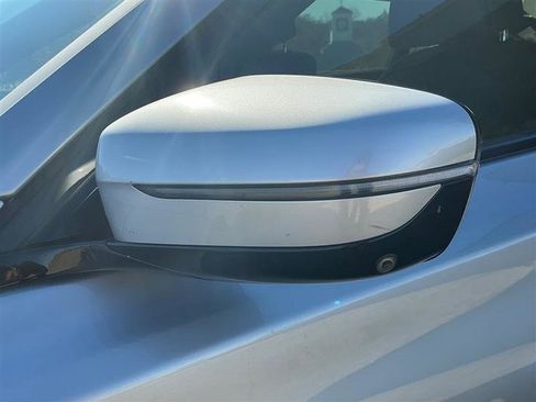 Used 2016 BMW 750i xDrive image 13