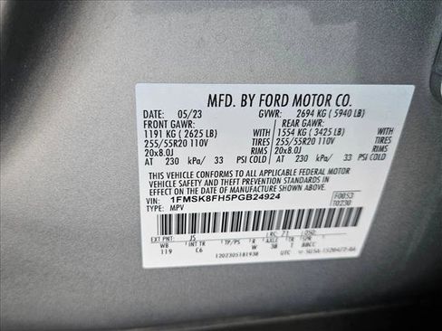 Used 2023 Ford Explorer Limited image 25