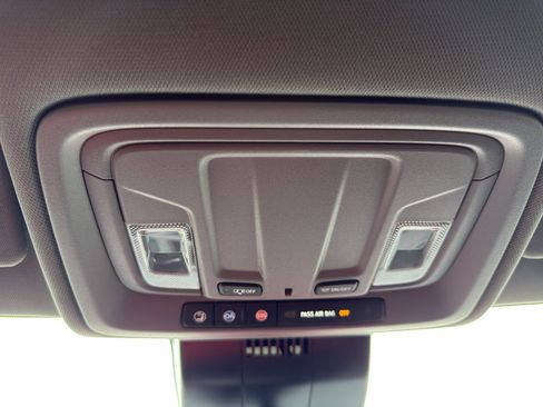 Used 2023 Chevrolet Silverado 1500 RST image 26