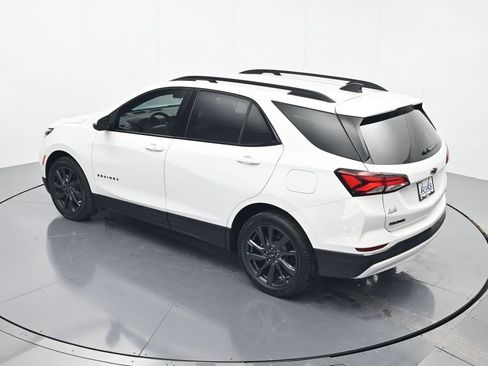 Used 2022 Chevrolet Equinox RS w/ Infotainment Package FWD image 35