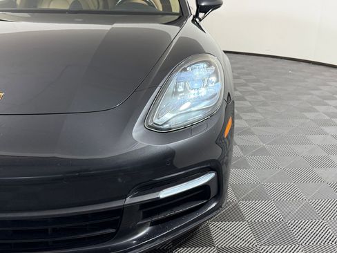 Used 2019 Porsche Panamera image 12