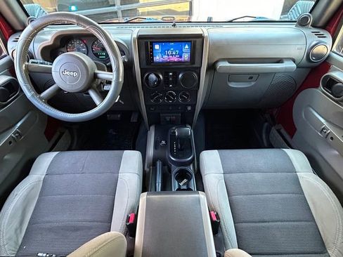 Used 2007 Jeep Wrangler X image 14