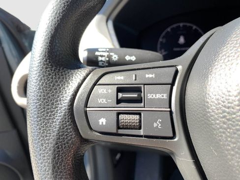 Certified 2023 Honda HR-V LX image 16