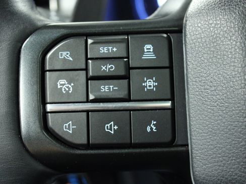 Used 2022 Ford F150 Raptor w/ Raptor 37 Performance Package AWD/4WD image 21